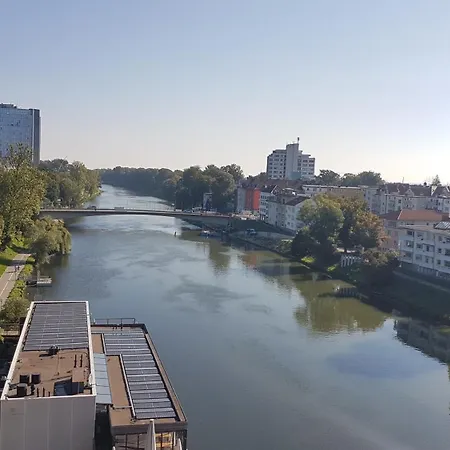 Apartment 100m Zum Ulmer Muenster: 57m² An Der Blau Ulm