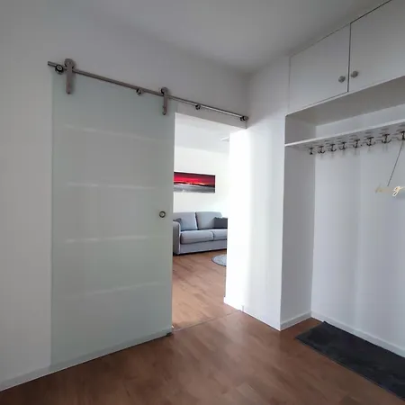 아파트 100m Zum Ulmer Muenster: 57m² An Der Blau 울름