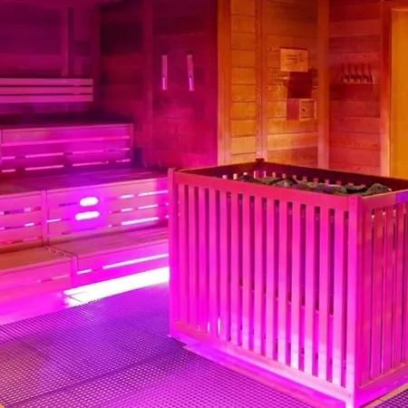 100m Zum Ulmer Muenster: 57m² An Der Blau 아파트 *