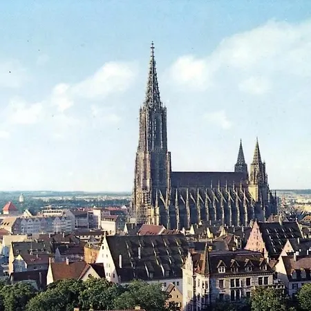 아파트 100m Zum Ulmer Muenster: 57m² An Der Blau